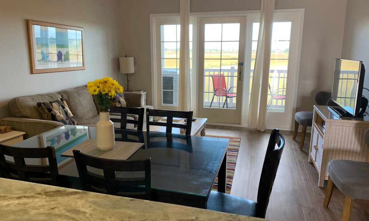 Photo of Livingroom in Folly Beach