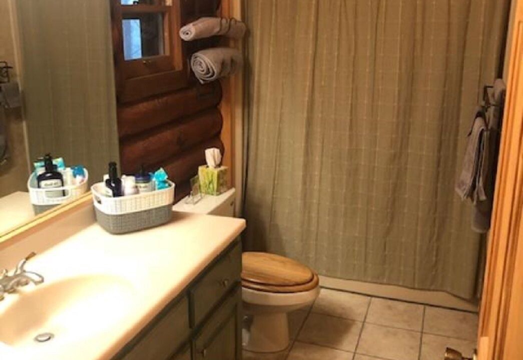 Photo of Bathroom in Glenville