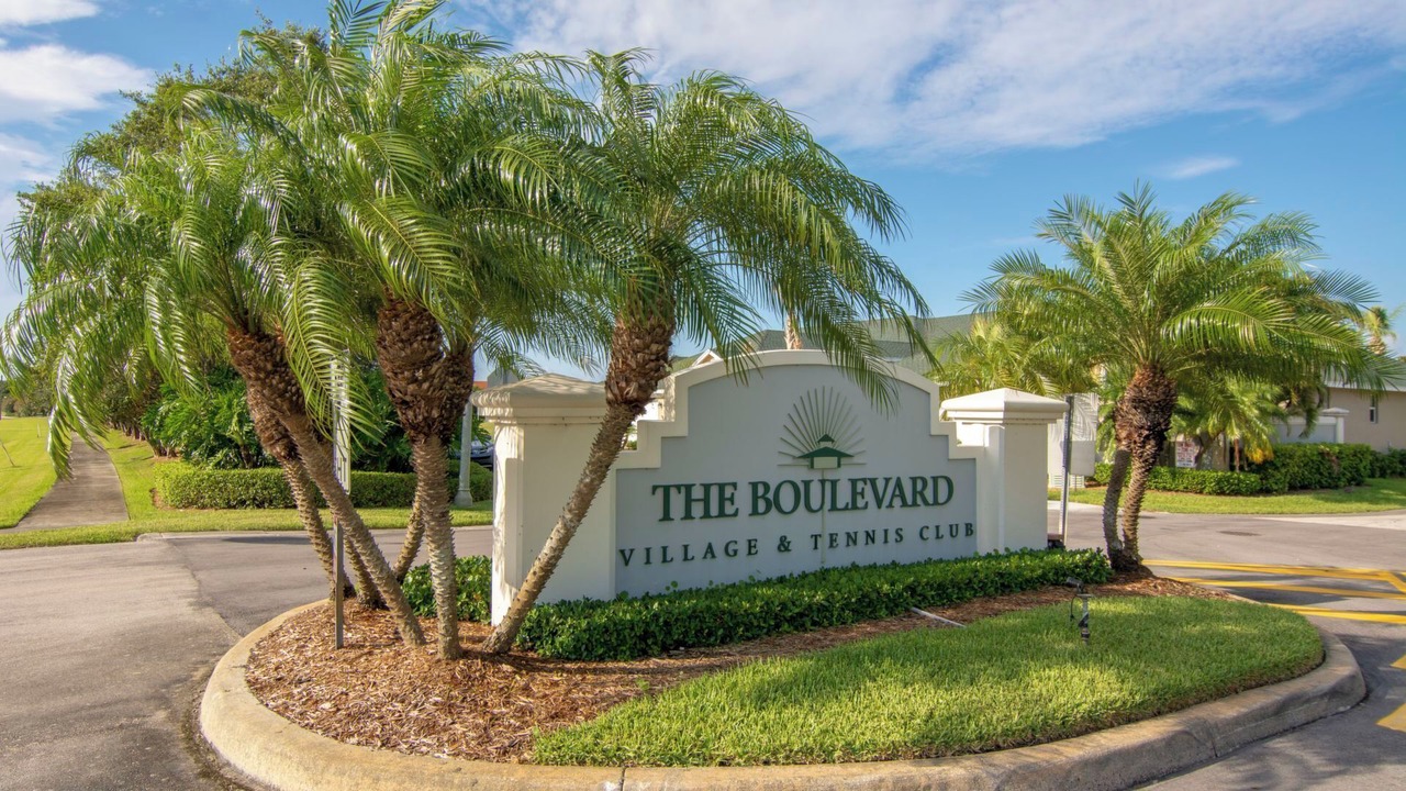 Photo of Outdoor in Boulevard Village and Tennis