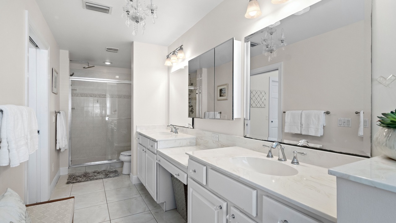 Photo of Bathroom in Boulevard Village and Tennis