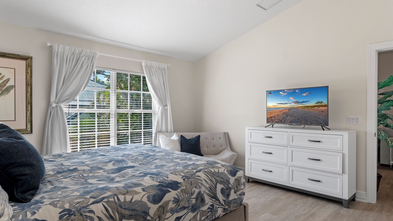 Photo of Bedroom in Boulevard Village and Tennis