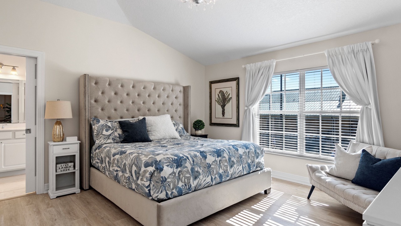 Photo of Bedroom in Boulevard Village and Tennis