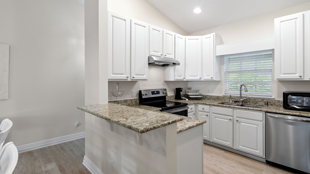 Photo of Kitchen in Boulevard Village and Tennis