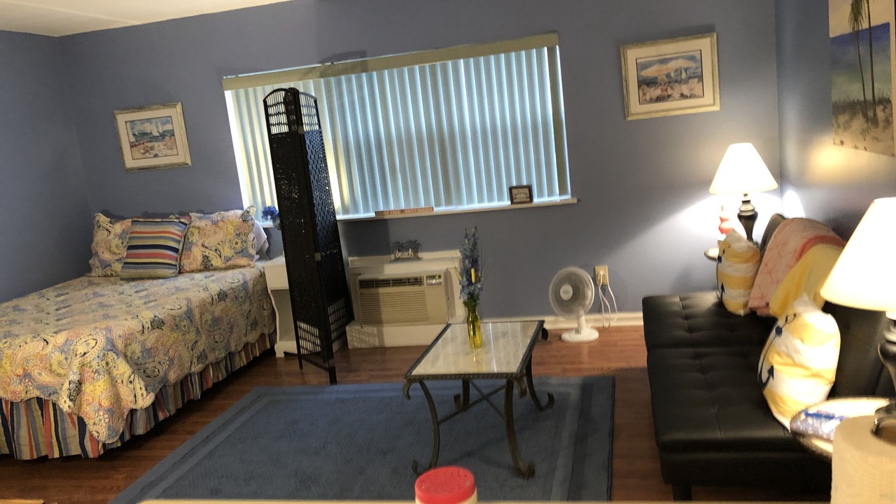 Photo of Bedroom in Surfside Beach