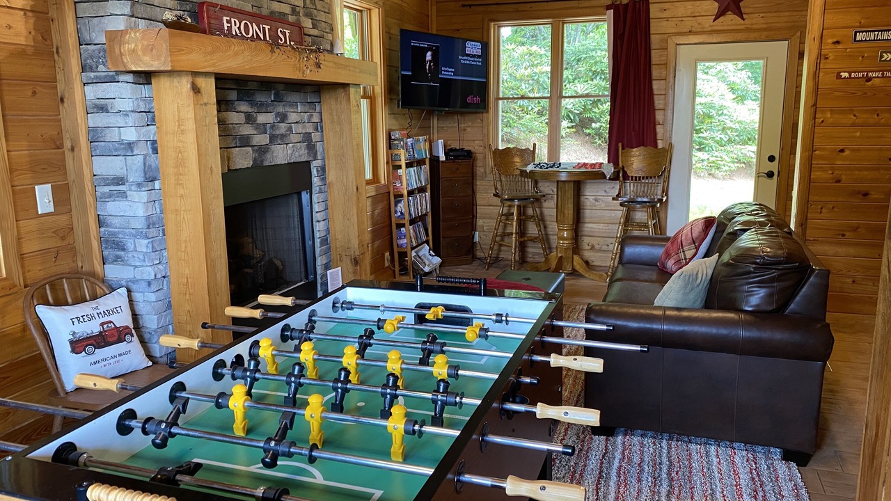 Photo of Livingroom in Tuckasegee