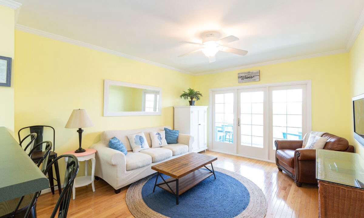 Photo of Livingroom in Folly Beach