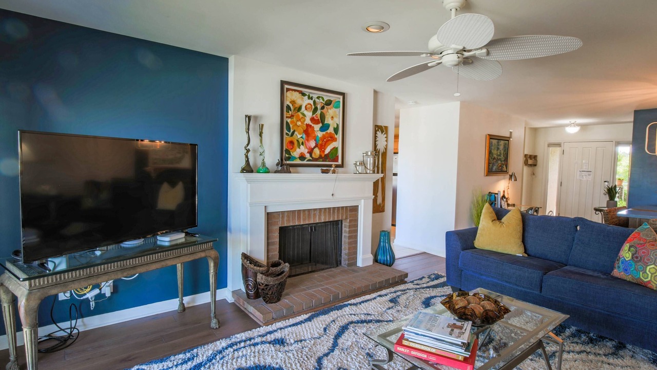 Photo of Livingroom in Bohicket Marina Village