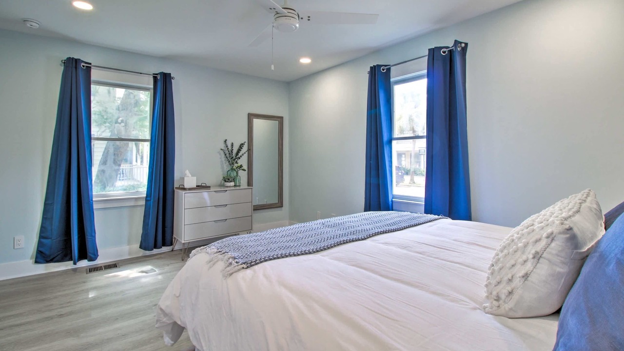 Photo of Bedroom in The Point