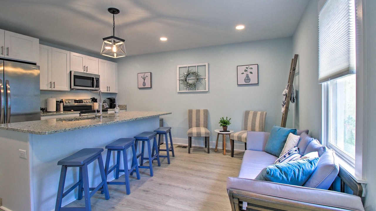 Photo of Livingroom in The Point