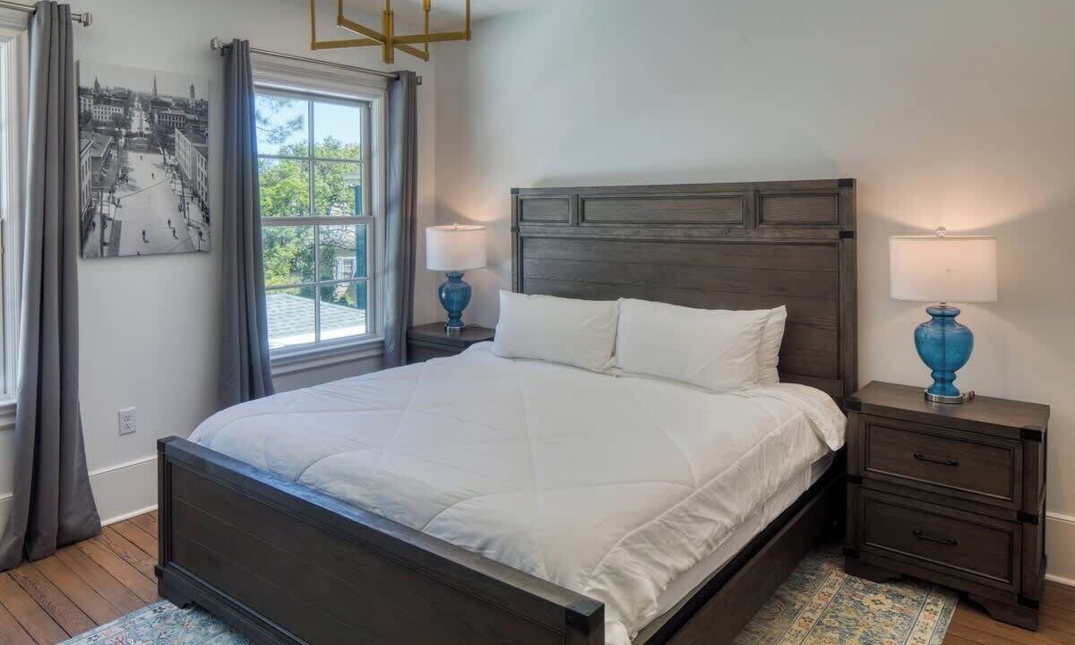 Photo of Bedroom in Hitch Village - Fred Wessels Homes