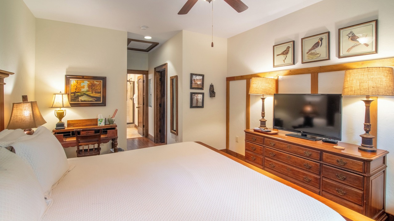 Photo of Bedroom in Cullowhee