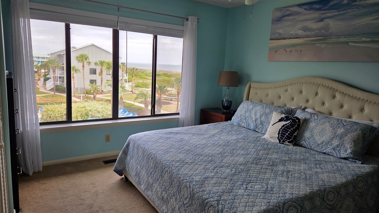 Photo of Bedroom in Oceanmarsh Subdivision