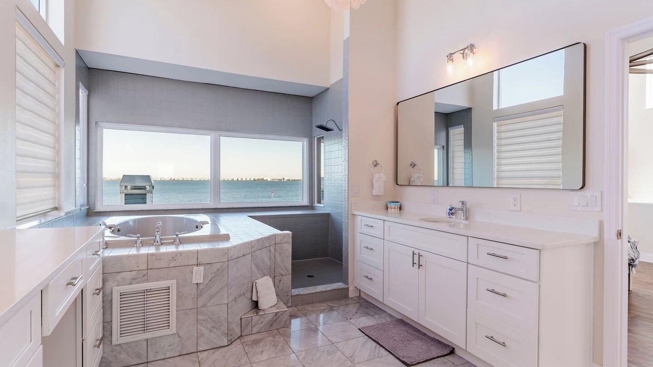 Photo of Bathroom in Whitney Beach