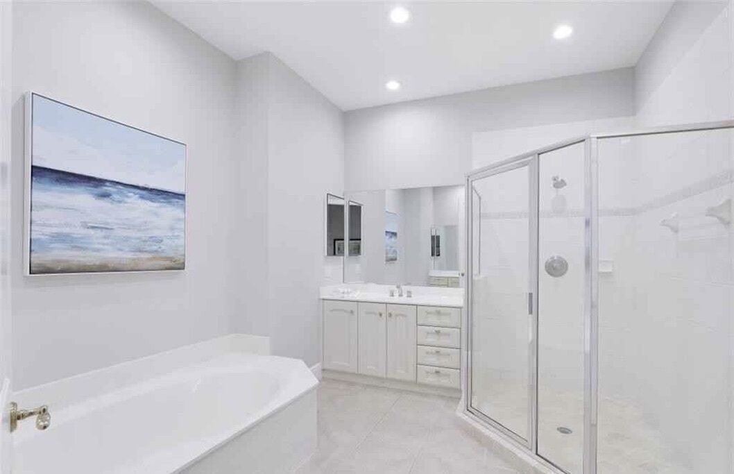 Photo of Bathroom in Naples