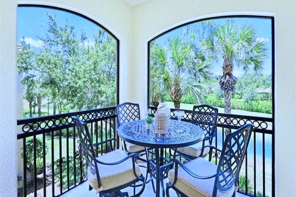 Photo of Outdoor in Naples