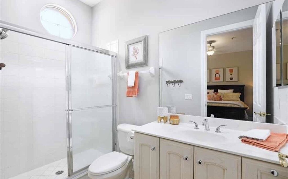 Photo of Bathroom in Naples