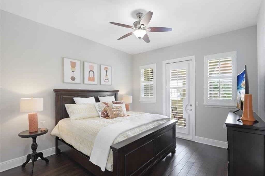 Photo of Bedroom in Naples
