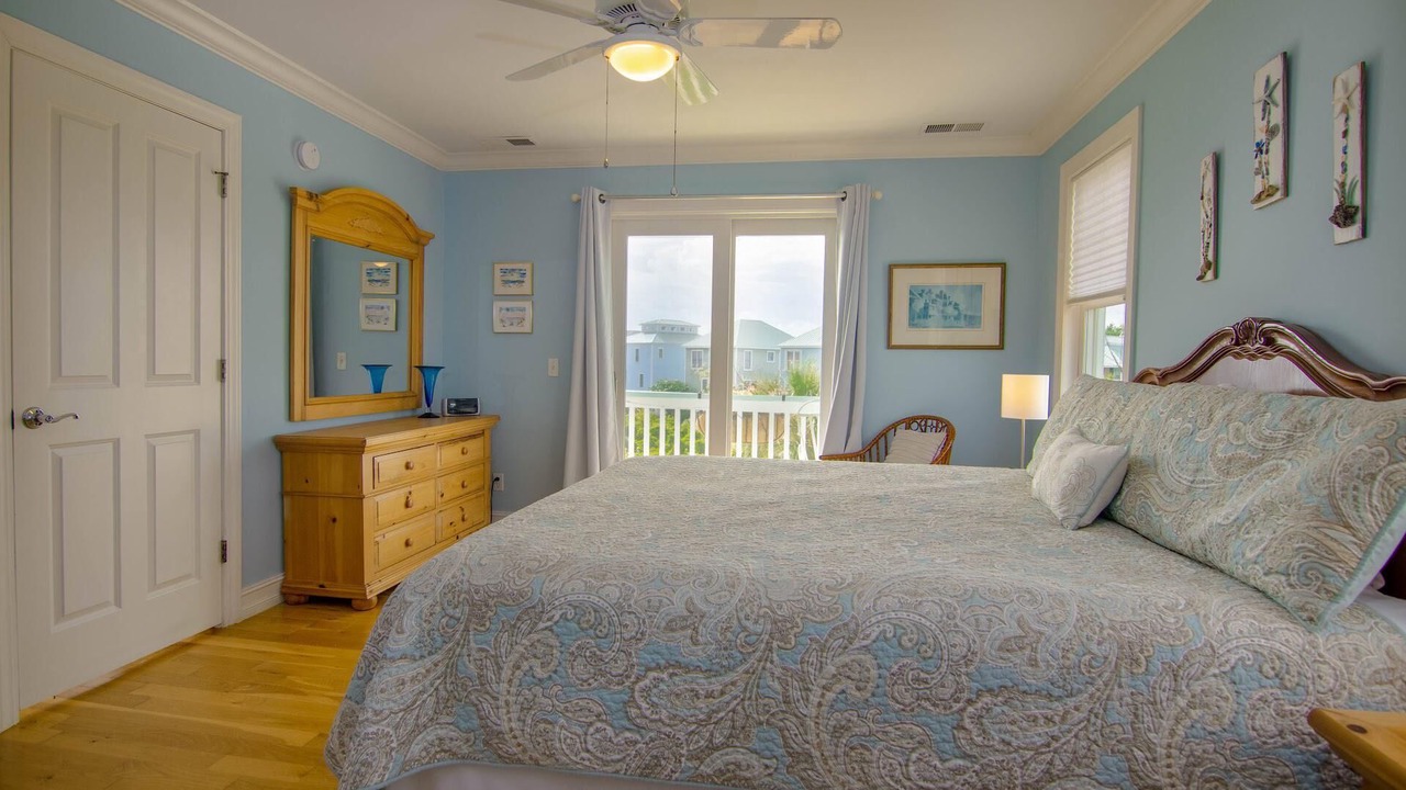 Photo of Bedroom in Beachwalk
