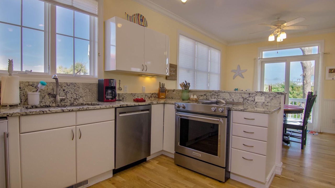 Photo of Kitchen in Beachwalk