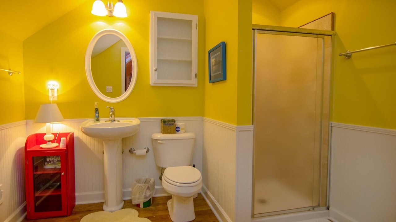 Photo of Bathroom in Beachwalk