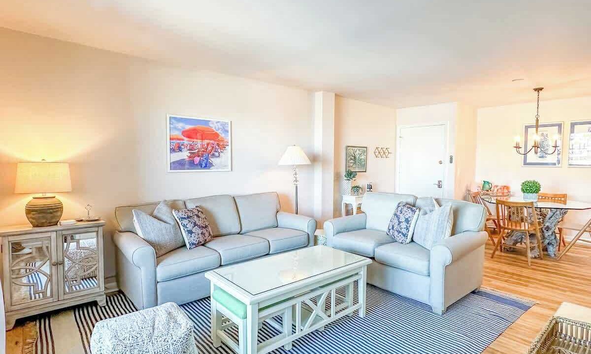 Photo of Livingroom in Harbour Town