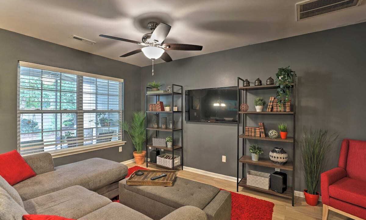 Photo of Livingroom in Charleston