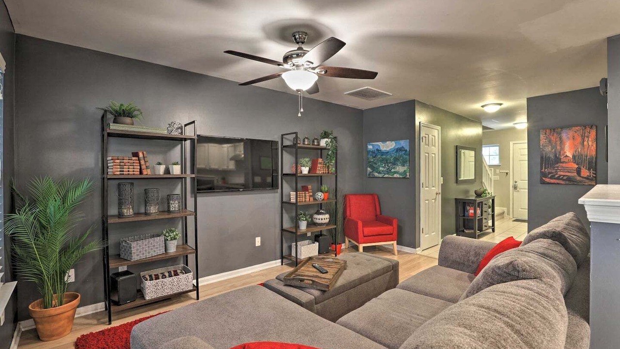 Photo of Livingroom in Charleston