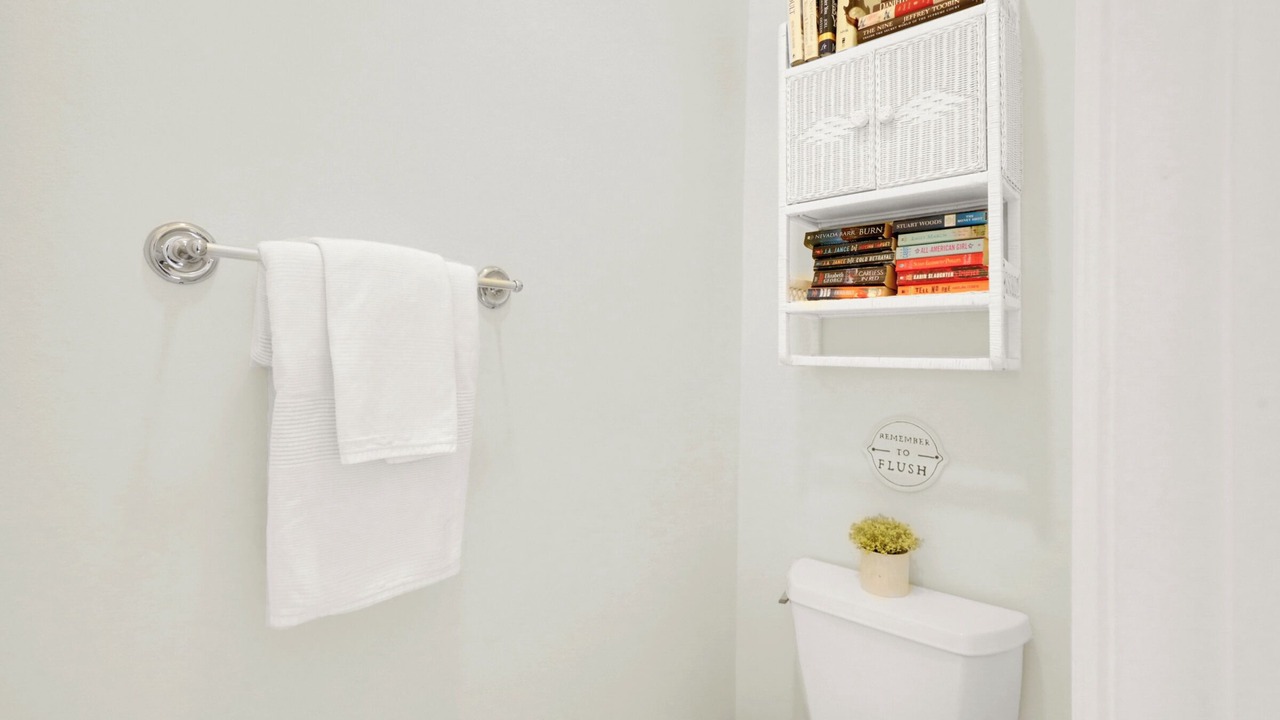 Photo of Bathroom in Wabasso Beach