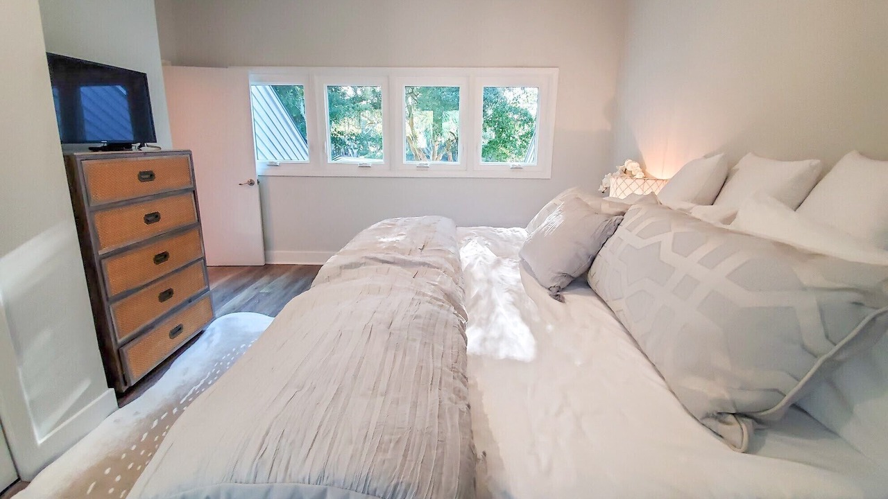 Photo of Bedroom in Seabrook Island