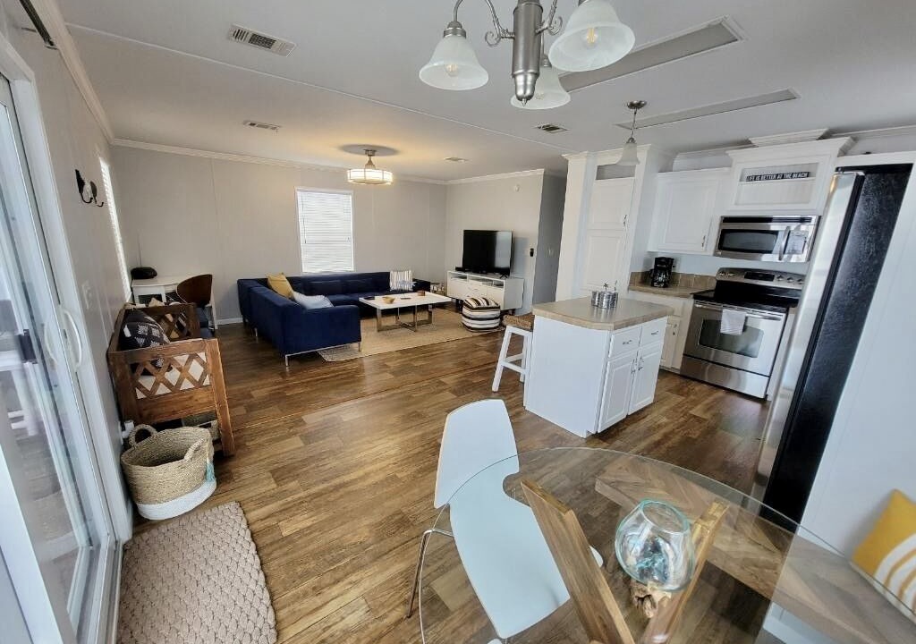 Photo of Livingroom in Hutchinson Island South
