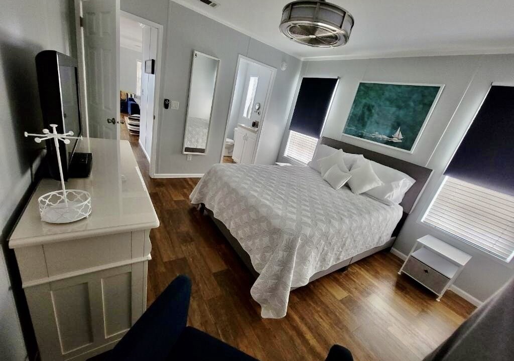 Photo of Bedroom in Hutchinson Island South