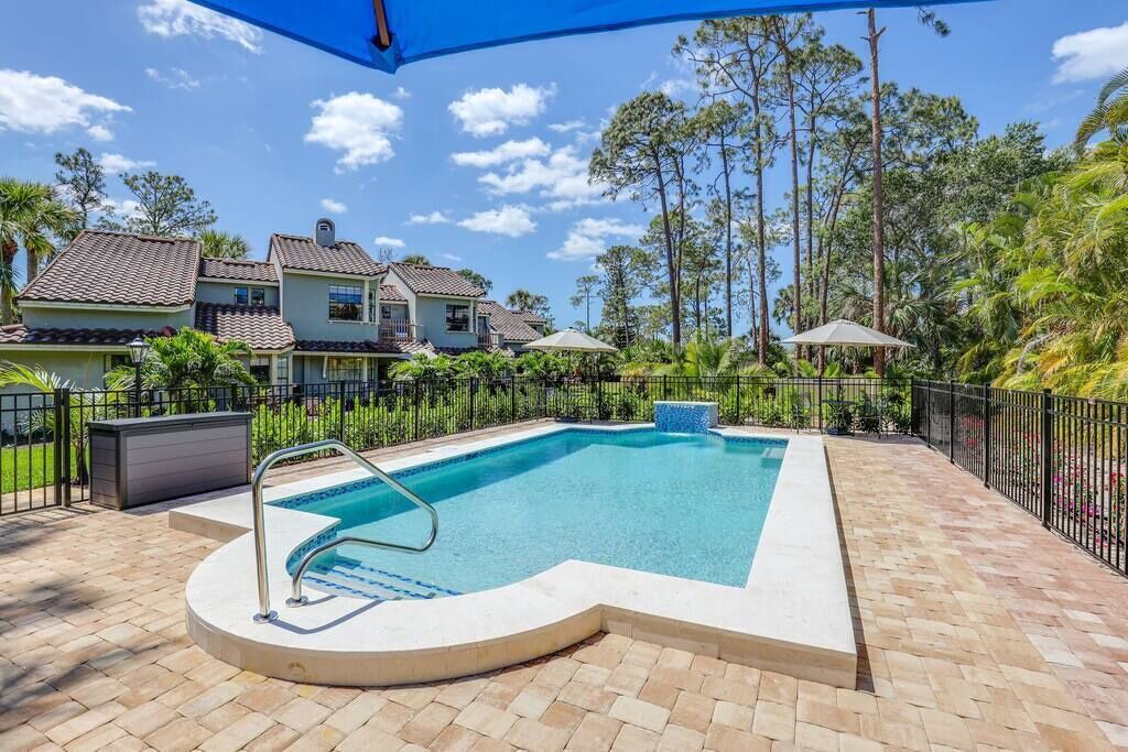 Photo of Outdoor in Kings Lake