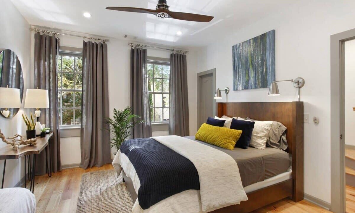 Photo of Bedroom in Beach Institute