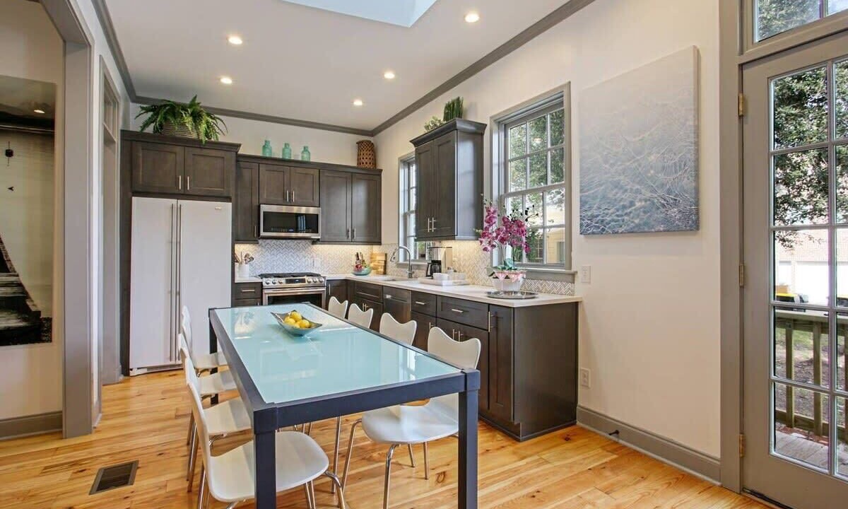 Photo of Kitchen in Beach Institute
