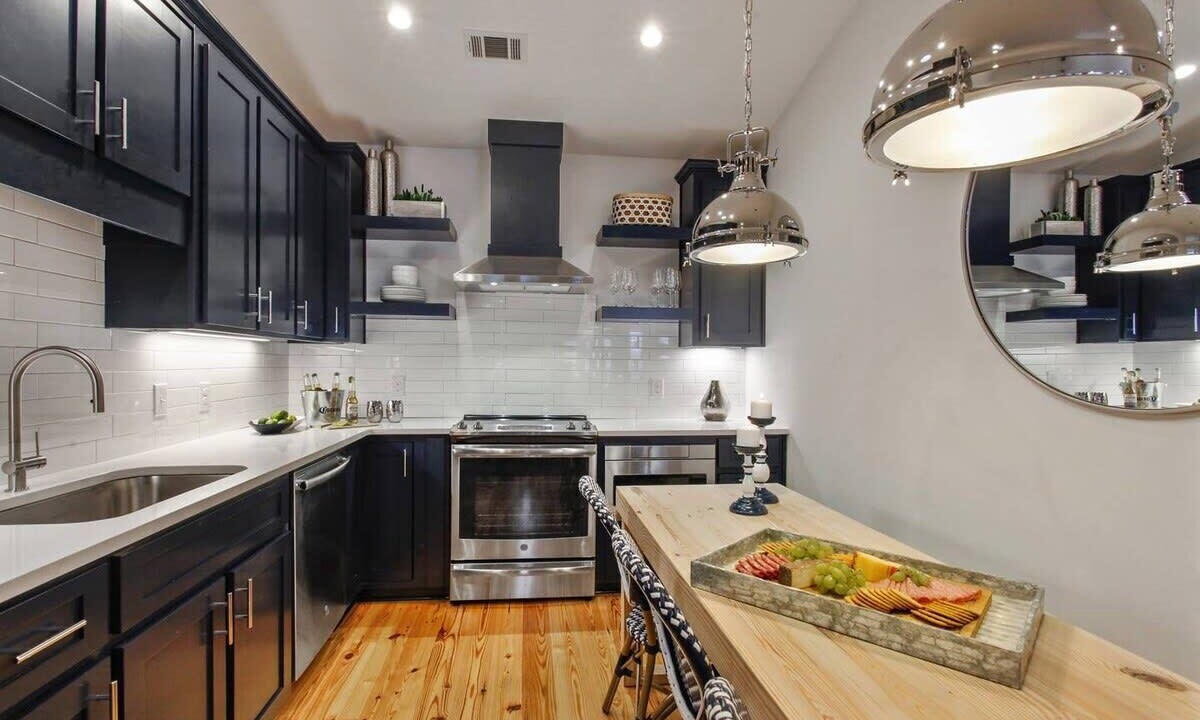 Photo of Kitchen in Beach Institute