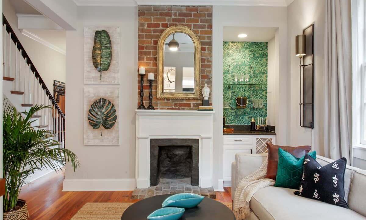 Photo of Livingroom in Beach Institute