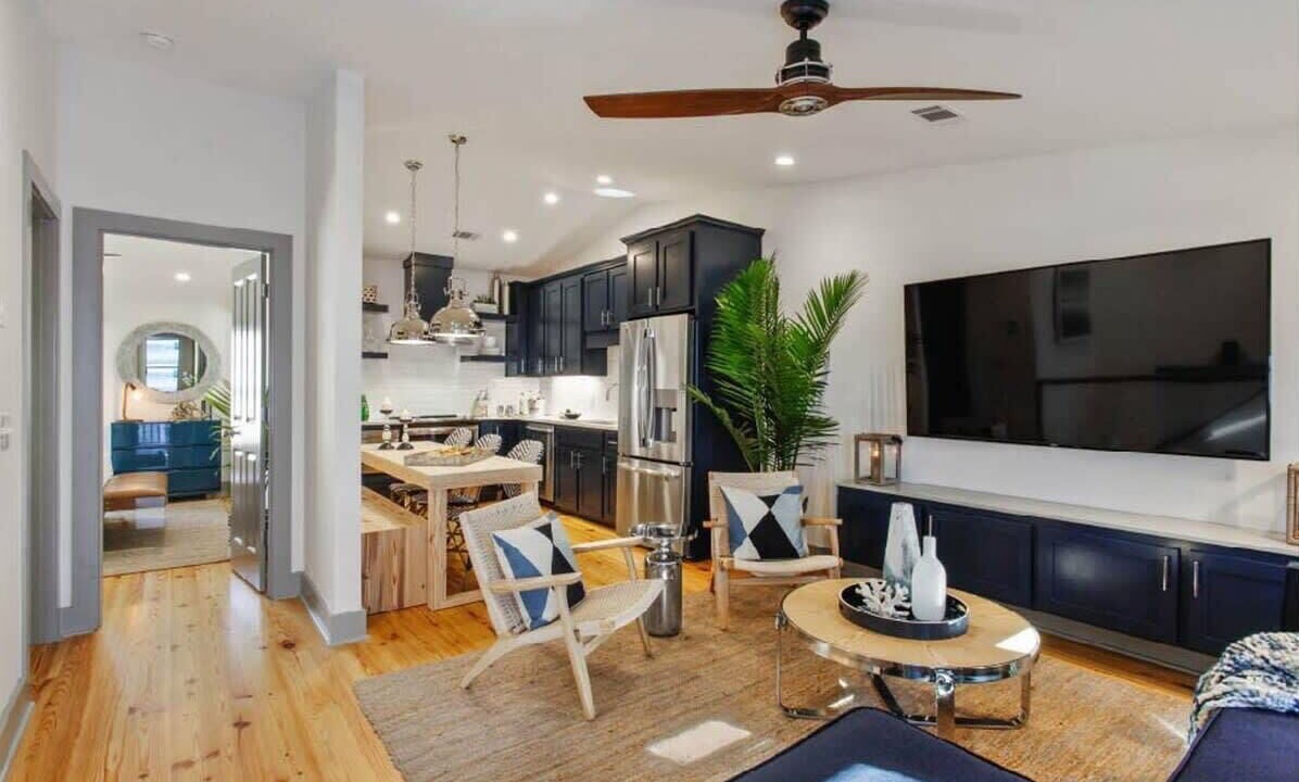 Photo of Livingroom in Beach Institute
