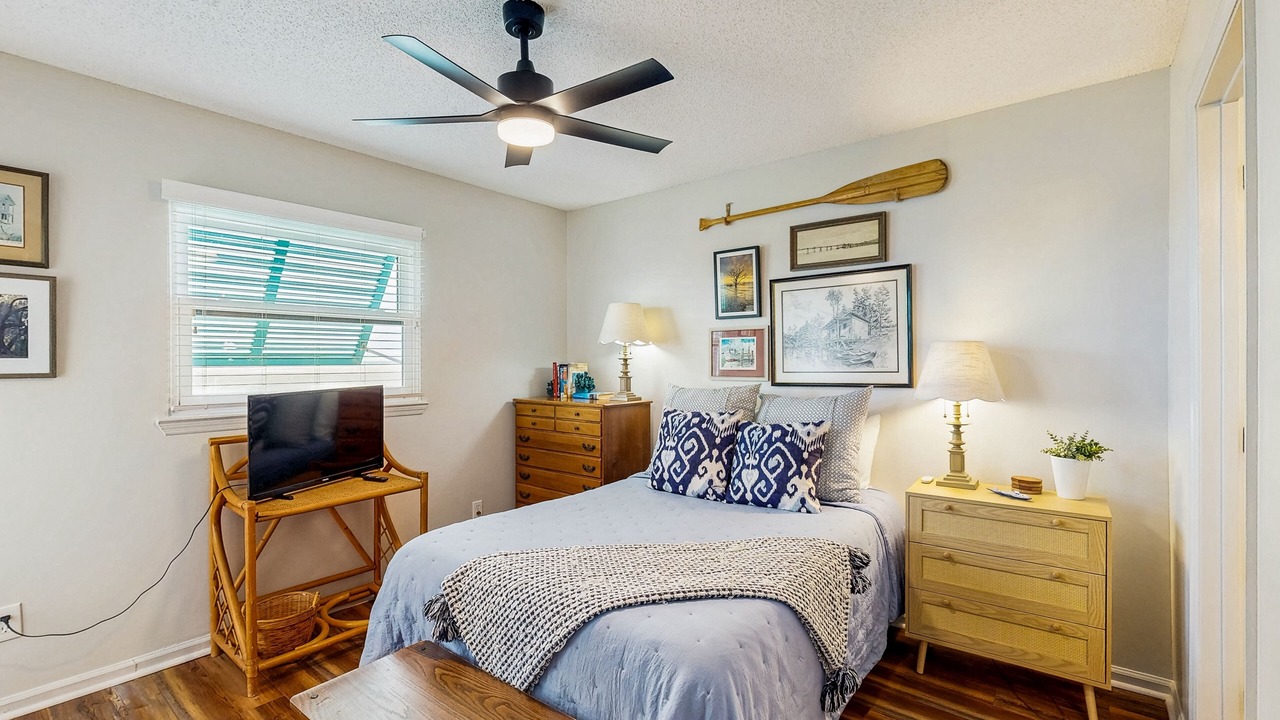 Photo of Bedroom in Edisto Island