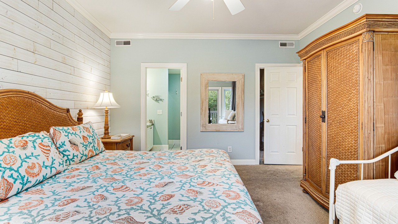 Photo of Bedroom in Edisto Island
