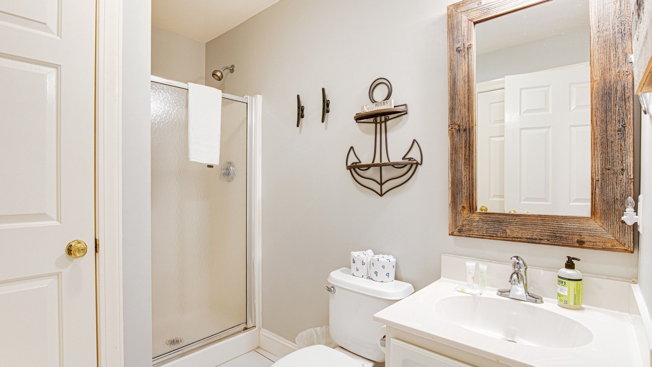 Photo of Bathroom in Edisto Island