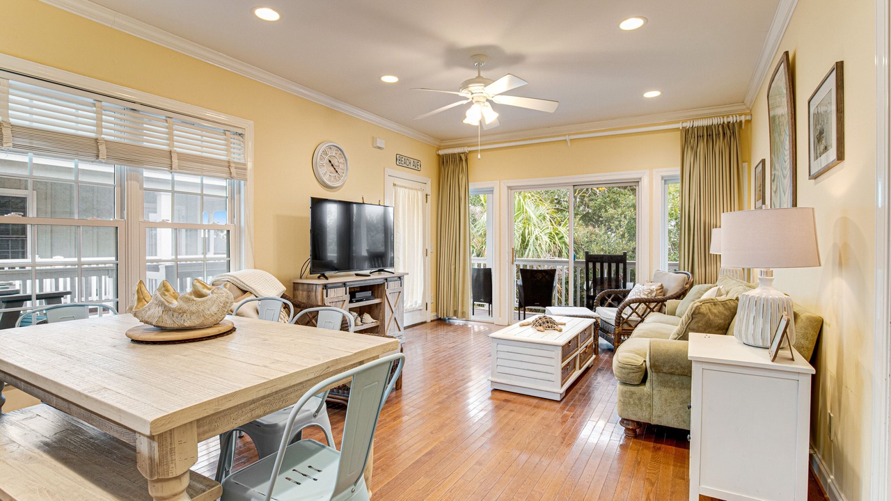 Photo of Livingroom in Edisto Island