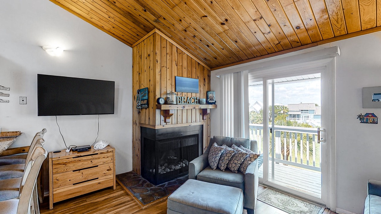 Photo of Livingroom in Ocean Ridge