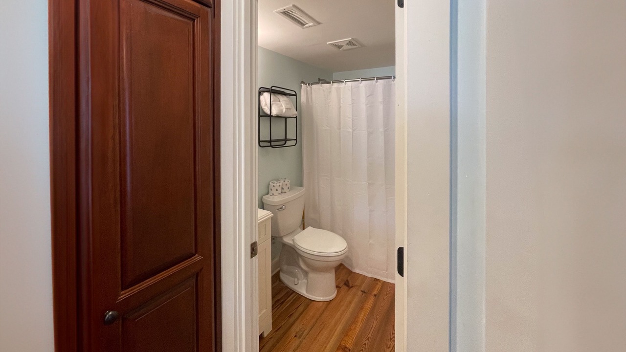 Photo of Bathroom in Ocean Ridge
