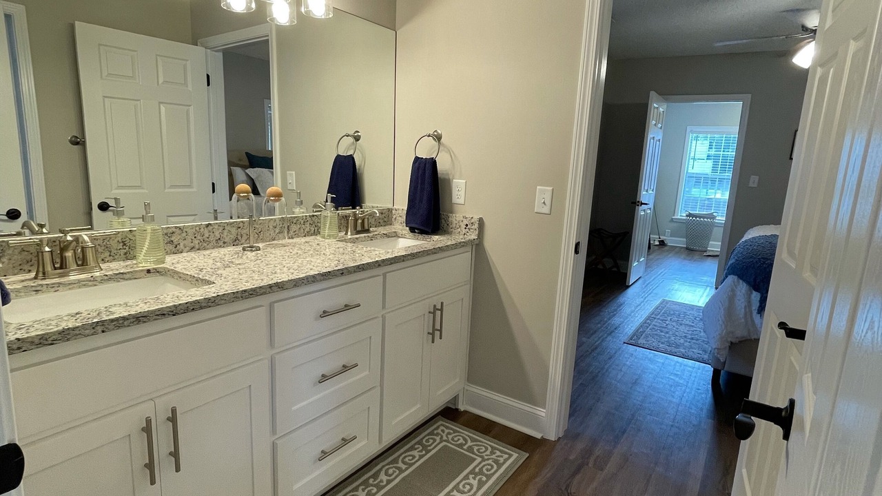 Photo of Bathroom in Folkston