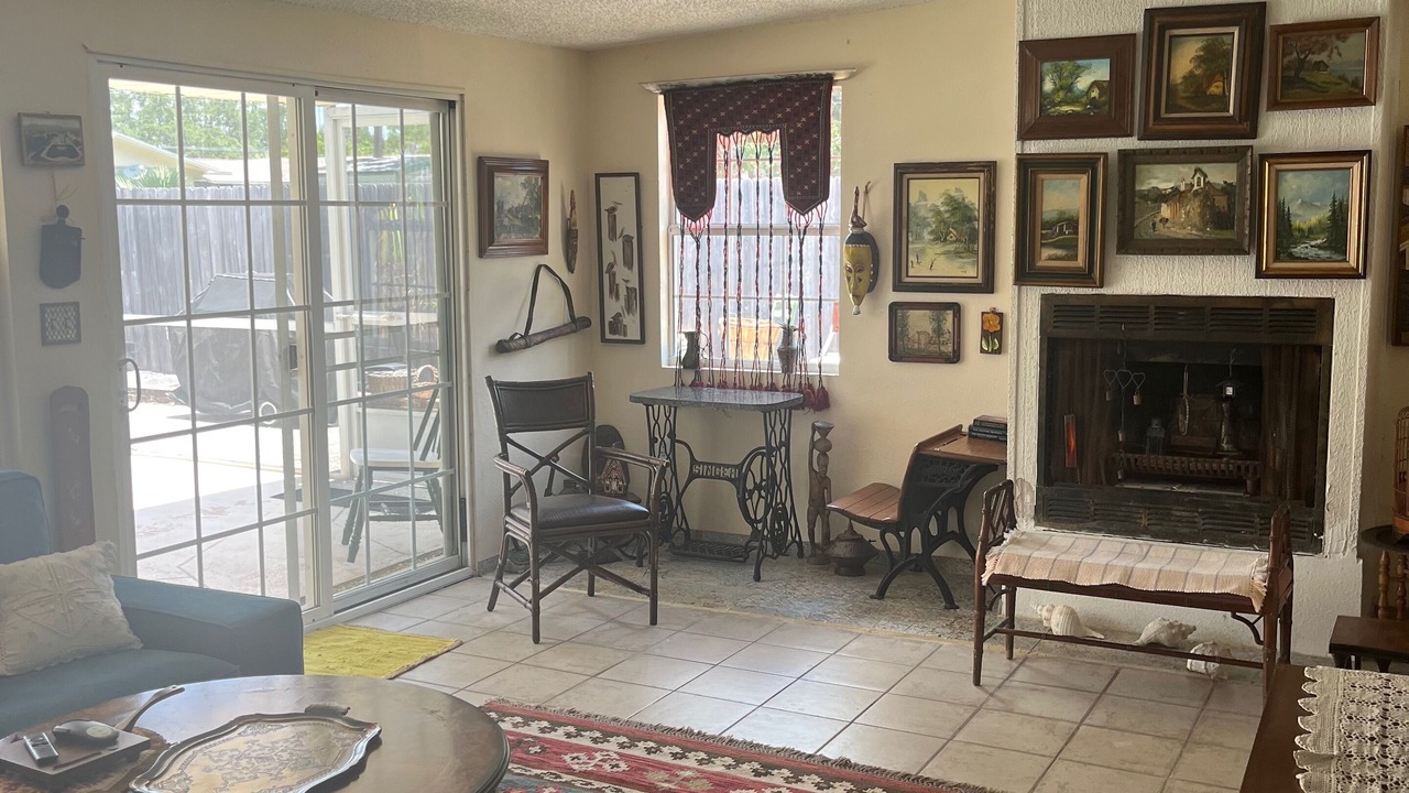 Photo of Livingroom in St. Petersburg