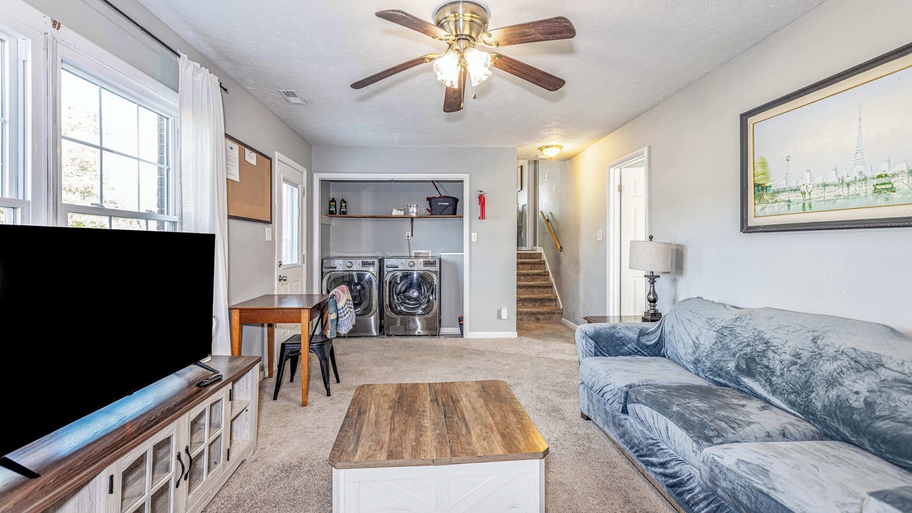 Photo of Livingroom in Fayetteville