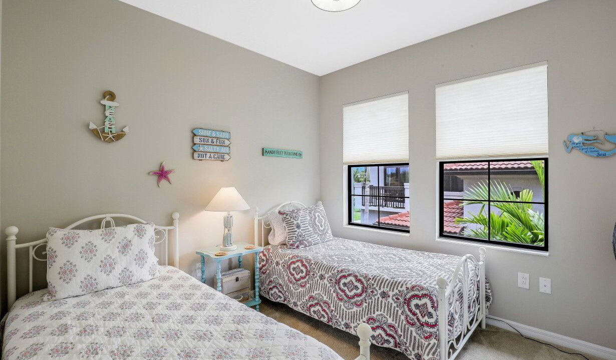 Photo of Bedroom in Naples