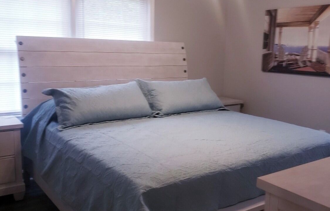 Photo of Bedroom in Northlake