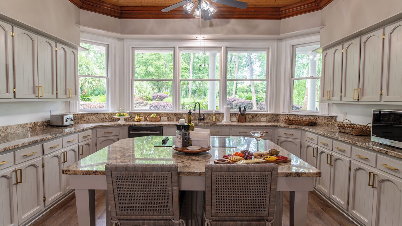 Photo of Outdoor in Chapin