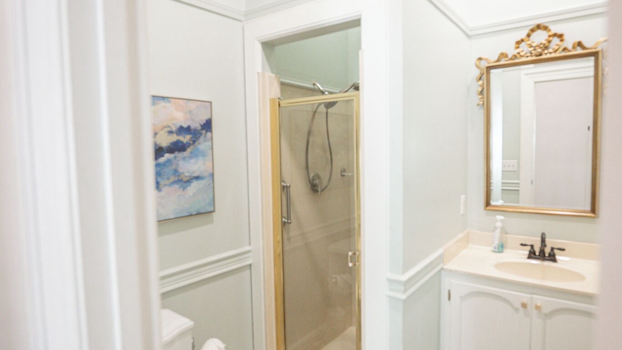 Photo of Bathroom in Chapin